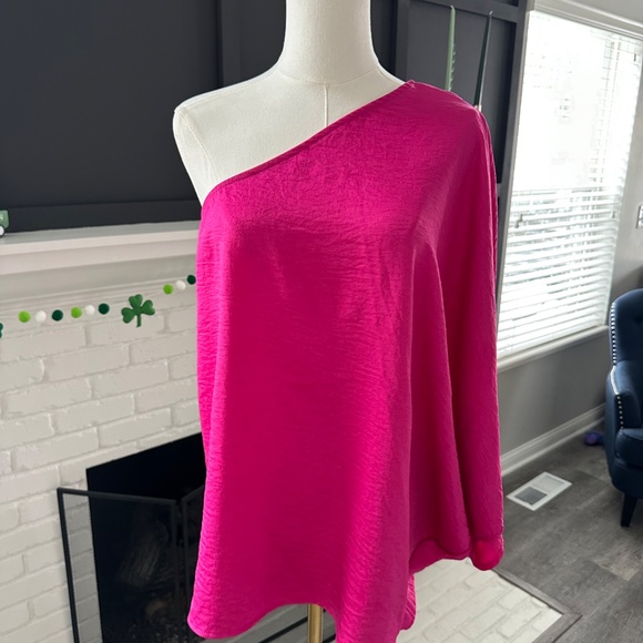 Go Where You Choose Fuchsia Pink One Shoulder Top - Picture 5 of 7